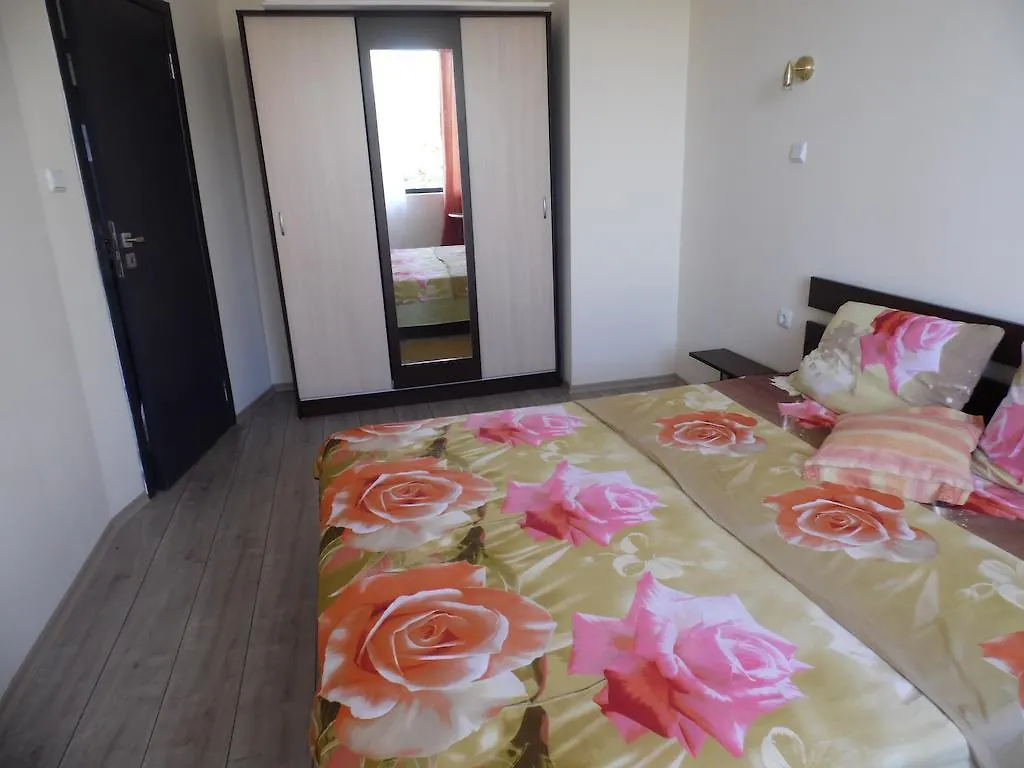 Golden Maria Apartment Yalta Complex Golden Sands Bulgaristan